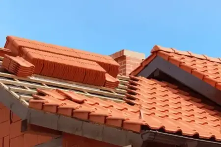 Pose et rénovation de toiture en tuiles à Lugon-et-l'Île-du-Carnay